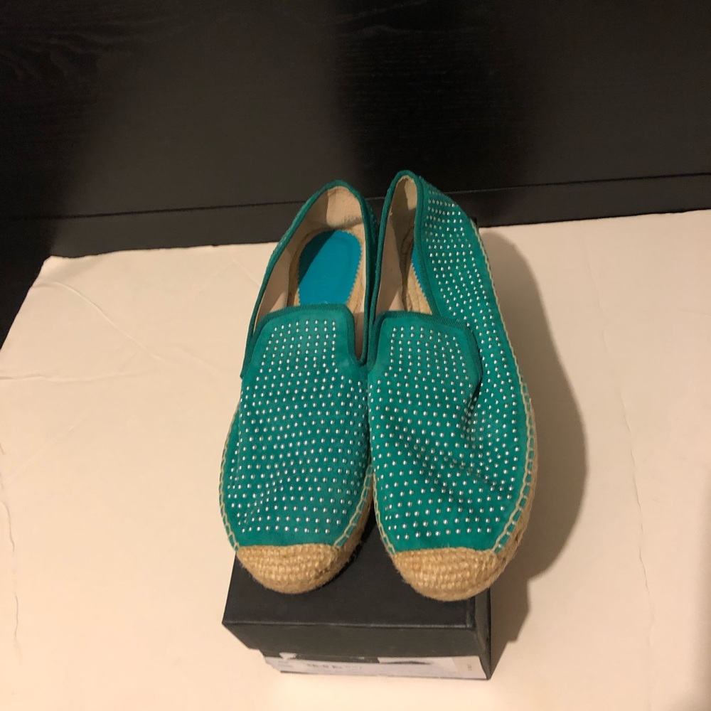 Elyse Walker more than 90% off!